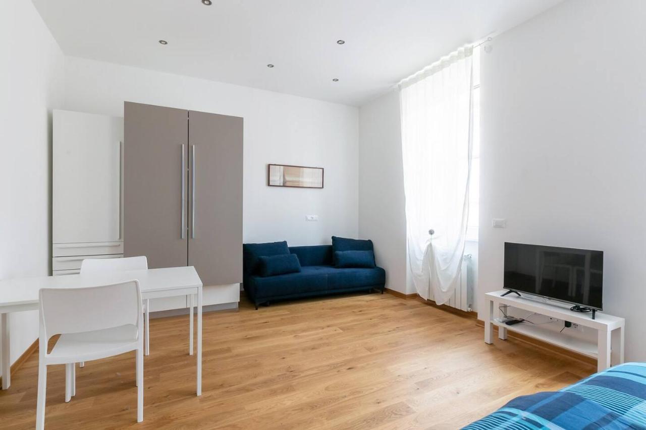 ~ Cozy Apartment ~ City Center Train Station Trieste Exterior foto